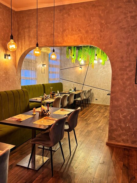 Ospatar pentru restaurant italienesc Calea Calarasilor